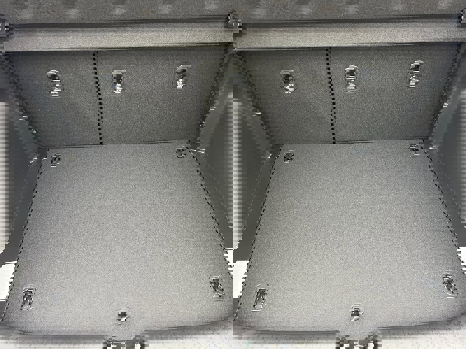 New 2026 Hyundai Venue SE image 15