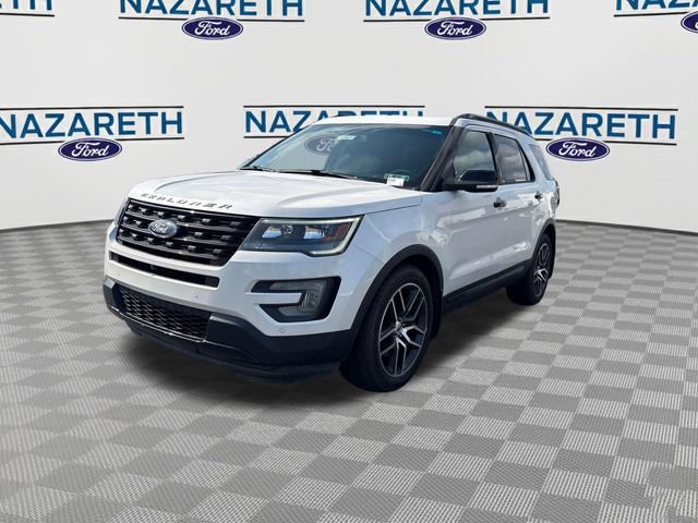 Used 2017 Ford Explorer Sport w/ Equipment Group 401A AWD/4WD image 3