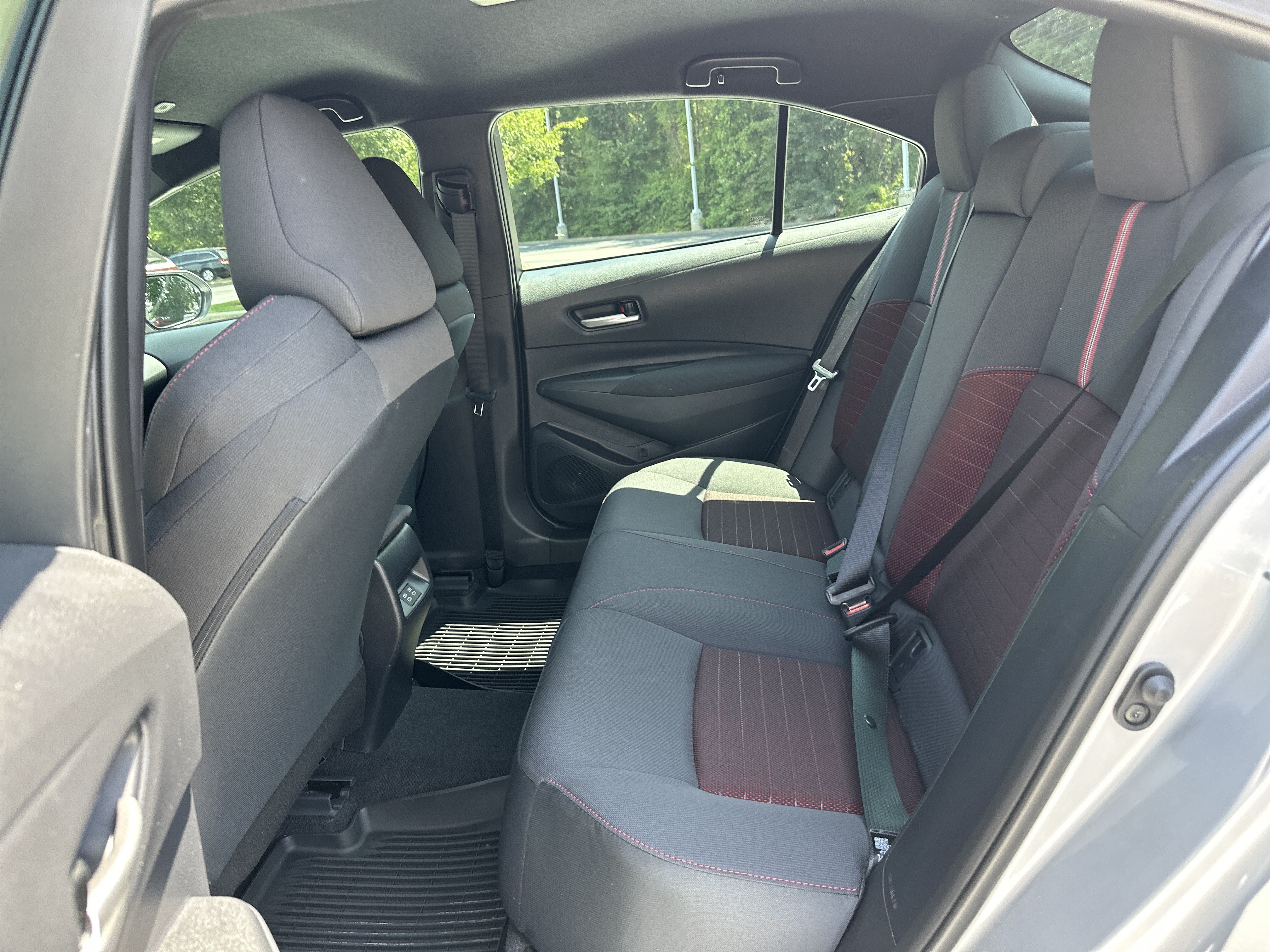 Certified 2026 Toyota Corolla SE FWD image 31