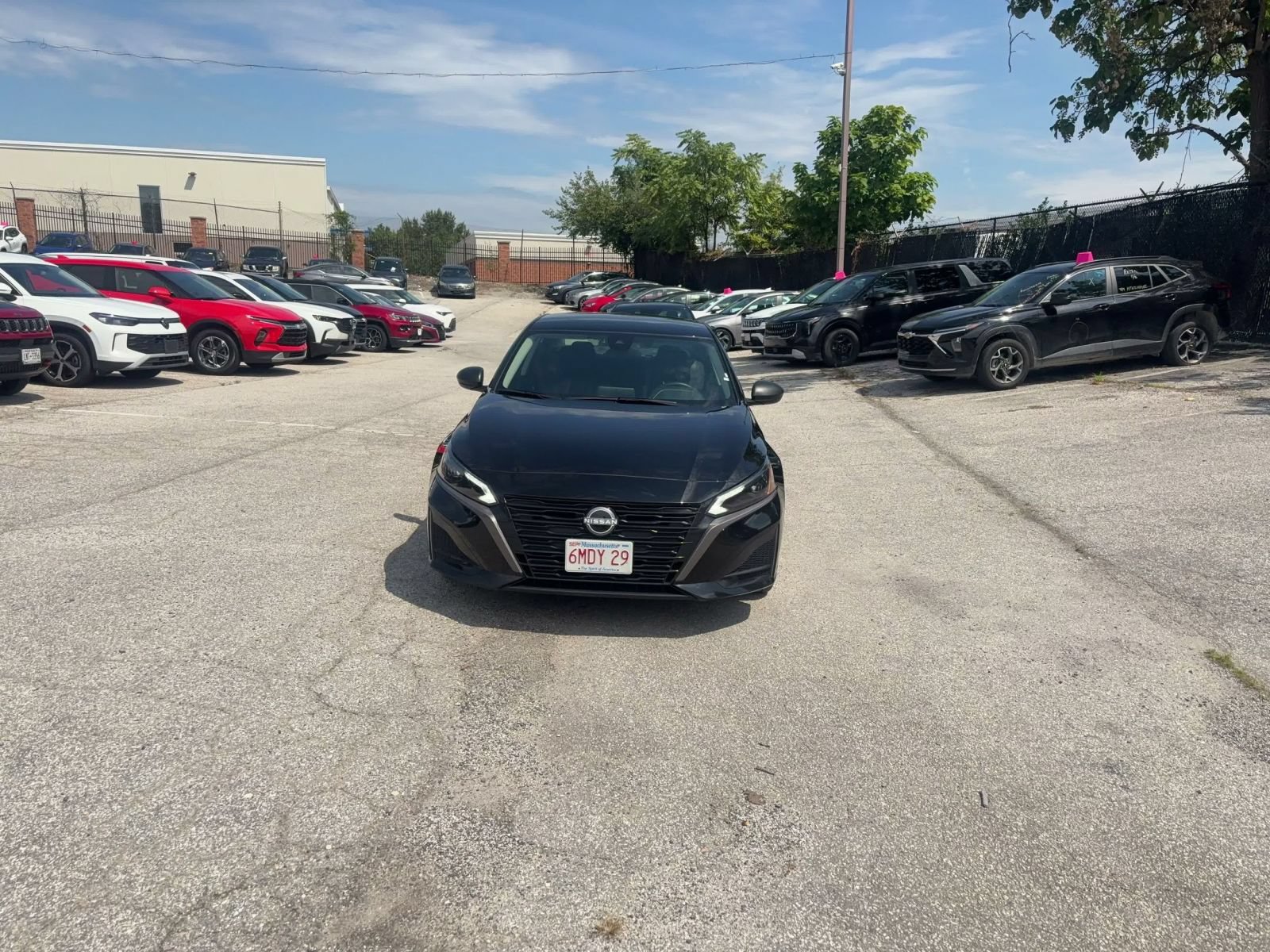 Used 2026 Nissan Altima 2.5 SV FWD image 4