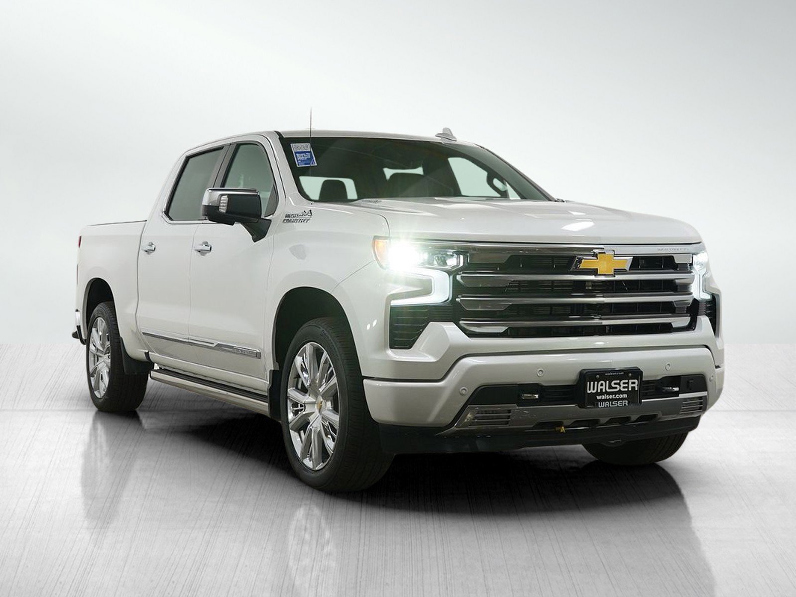 Used 2025 Chevrolet Silverado 1500 High Country image 7