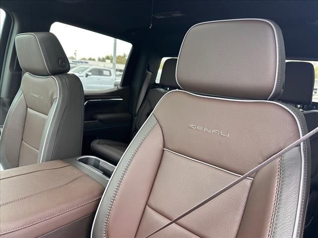 New 2026 GMC Sierra 1500 Denali w/ Denali Reserve Package image 28