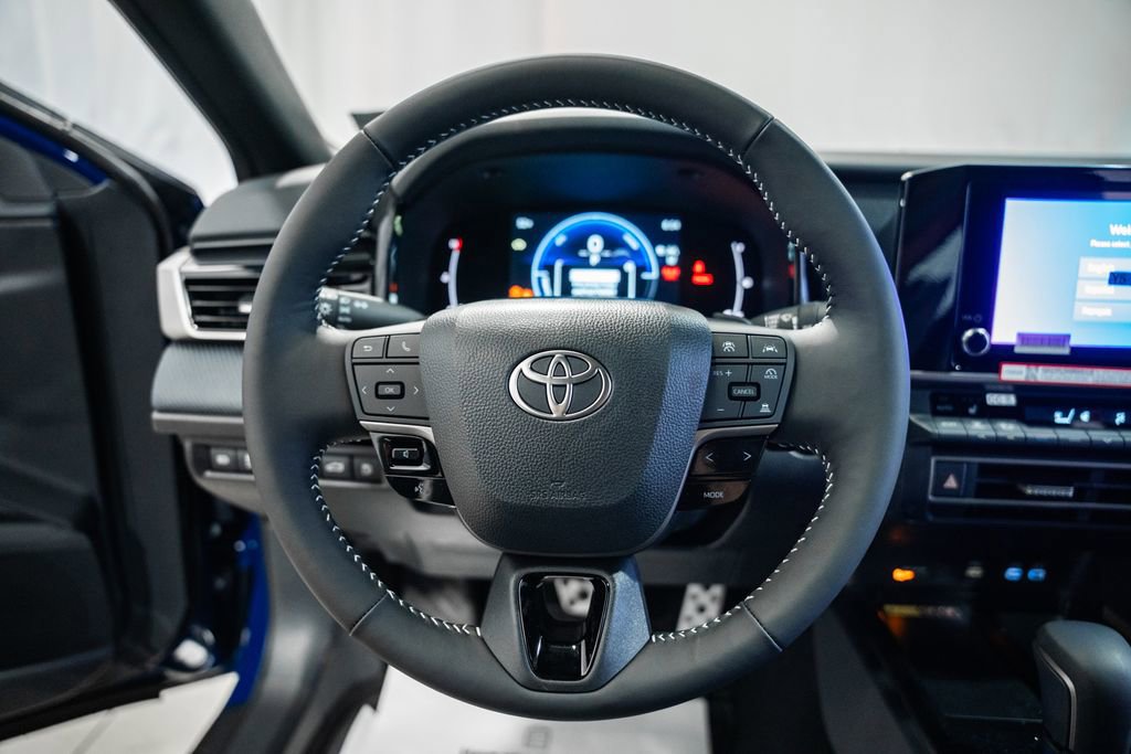 New 2026 Toyota Camry SE image 30
