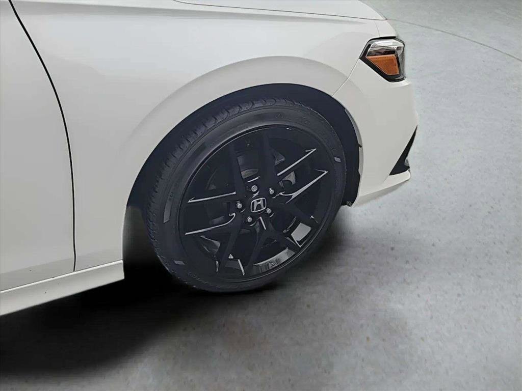 Used 2023 Honda Civic Sport image 25
