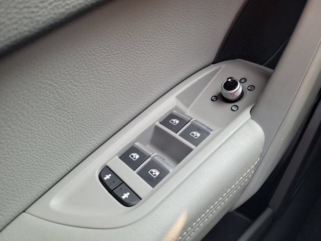Used 2019 Audi Q5 Prestige w/ Prestige Package AWD/4WD image 19