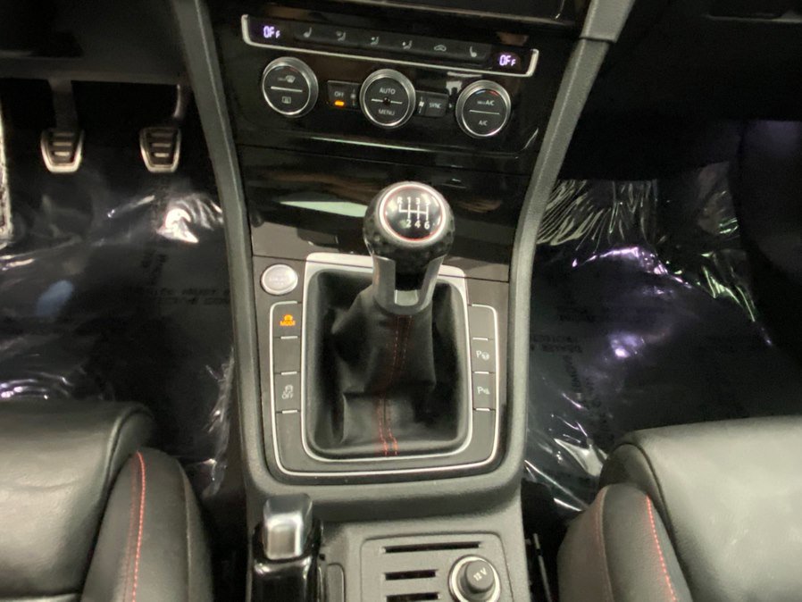 Used 2018 Volkswagen GTI S image 30