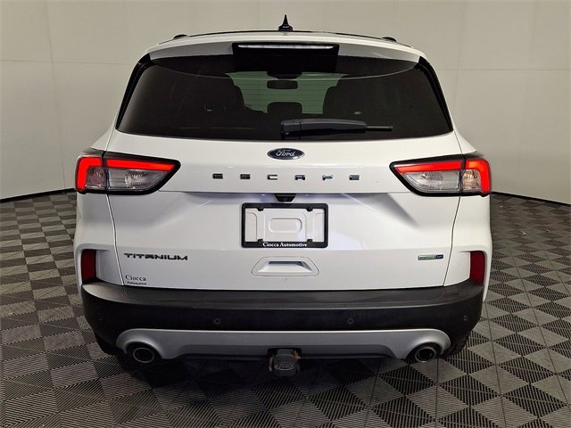 Used 2020 Ford Escape Titanium image 8