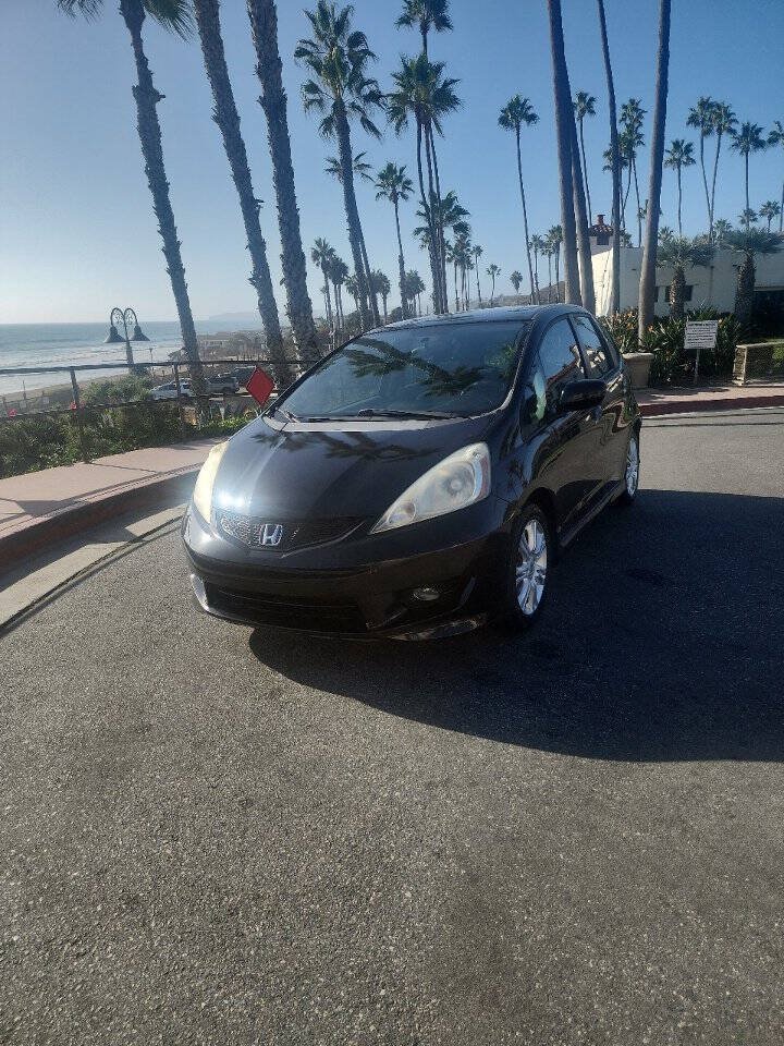 Used 2010 Honda Fit Sport image 2