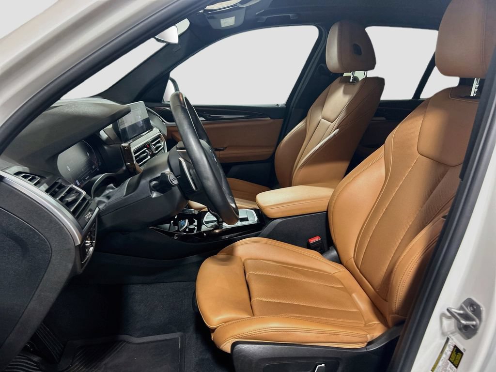 Used 2024 BMW X3 sDrive30i w/ Convenience Package RWD image 17