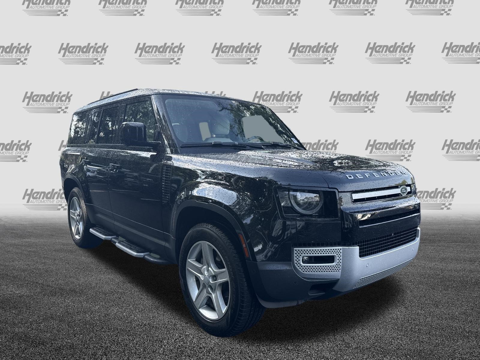 Used 2023 Land Rover Defender 130 SE AWD/4WD image 2