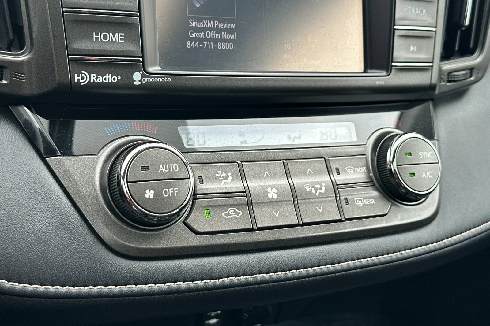Used 2015 Toyota RAV4 XLE AWD/4WD image 21