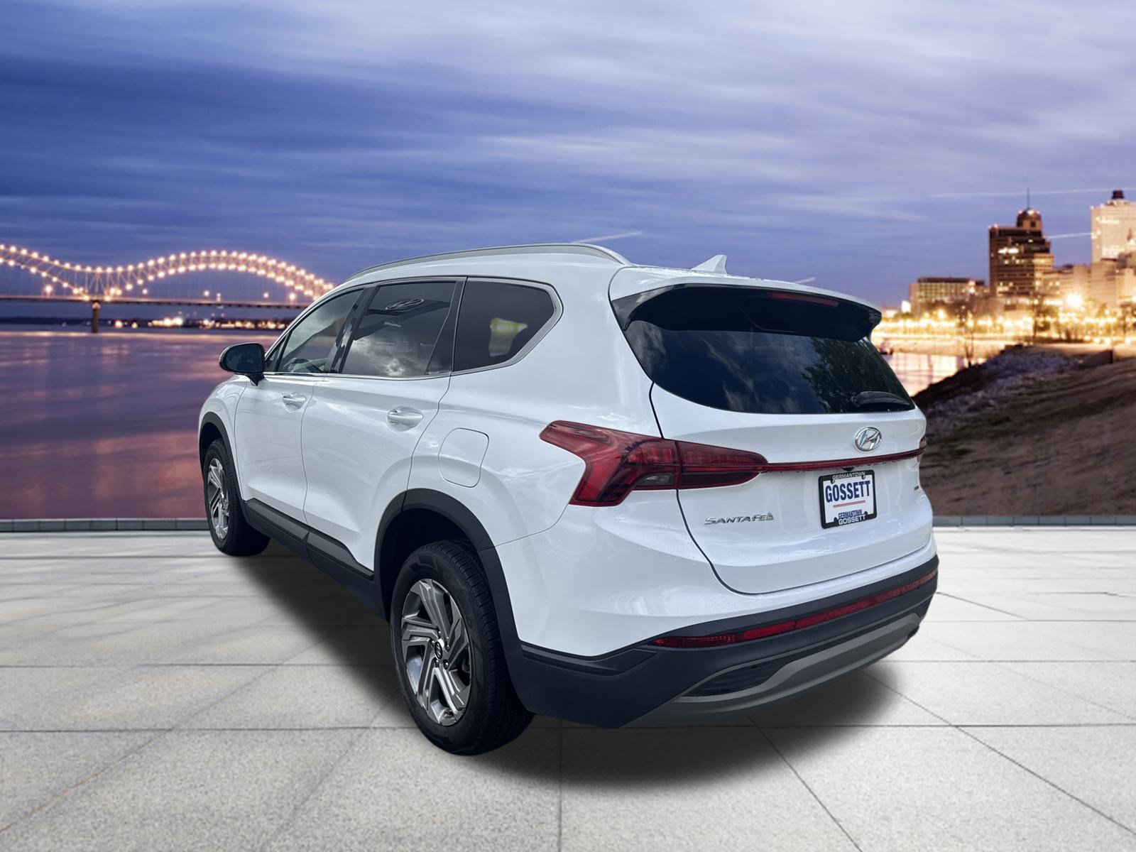 Used 2023 Hyundai Santa Fe SEL image 3