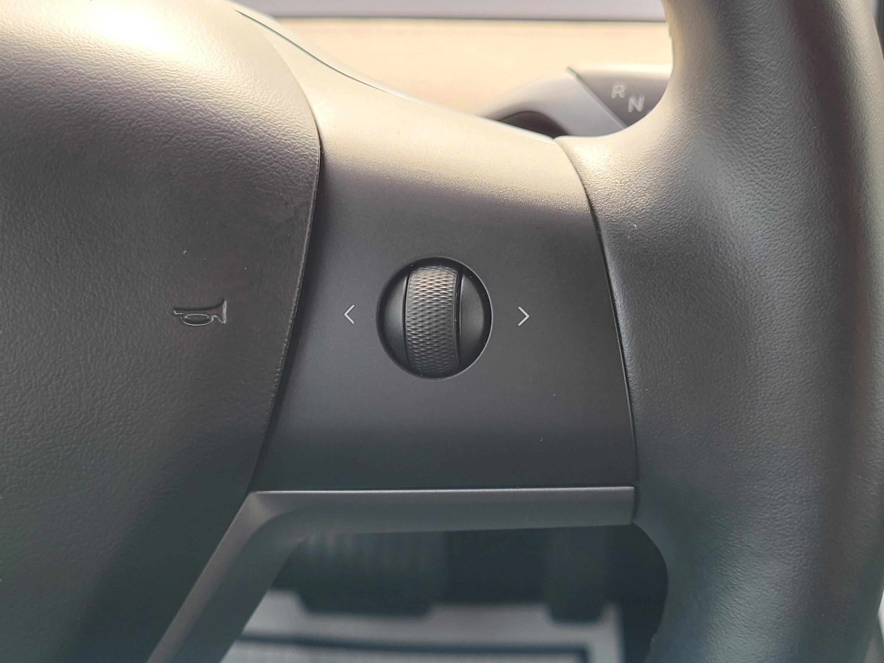 Used 2018 Tesla Model 3 Long Range image 13