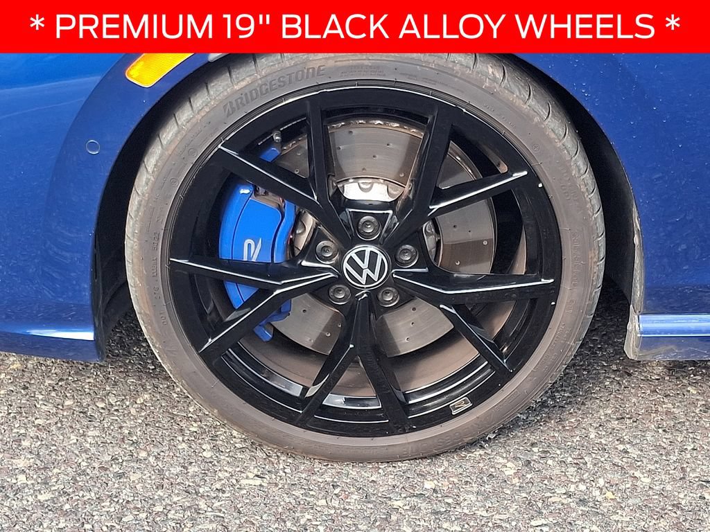 Used 2023 Volkswagen Golf 20th Anniversary Edition AWD/4WD image 8