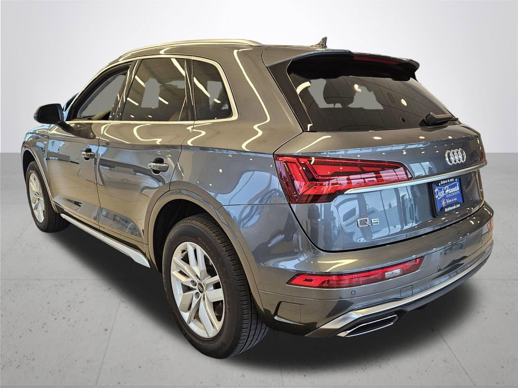 Used 2023 Audi Q5 2.0T Premium w/ Convenience Package image 10