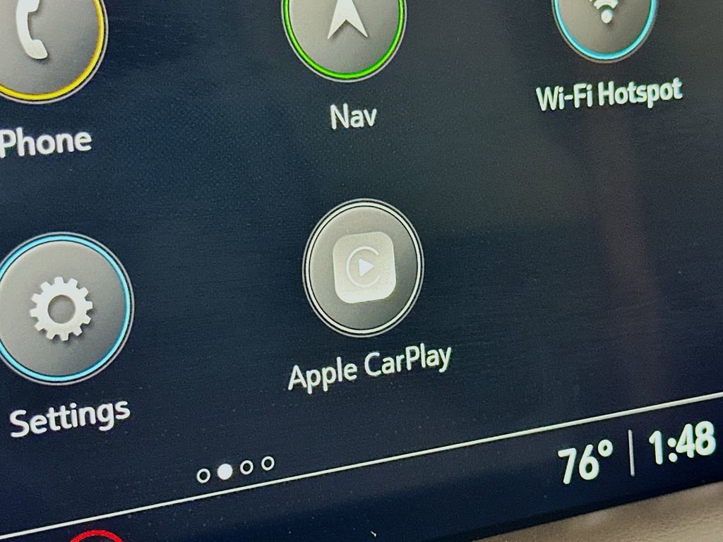 Used 2021 Chevrolet Suburban LT w/ Rear Media and Nav Package RWD image 28