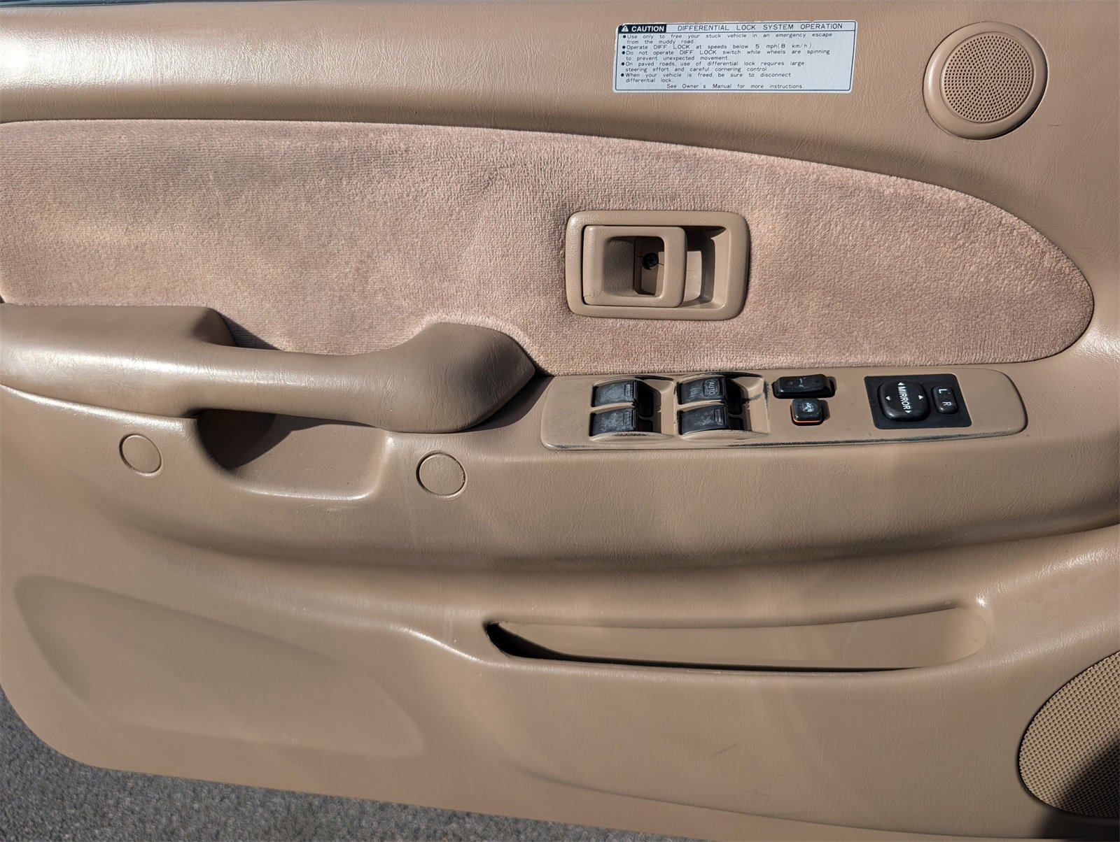 Used 2004 Toyota Tacoma 4x4 Double Cab image 25