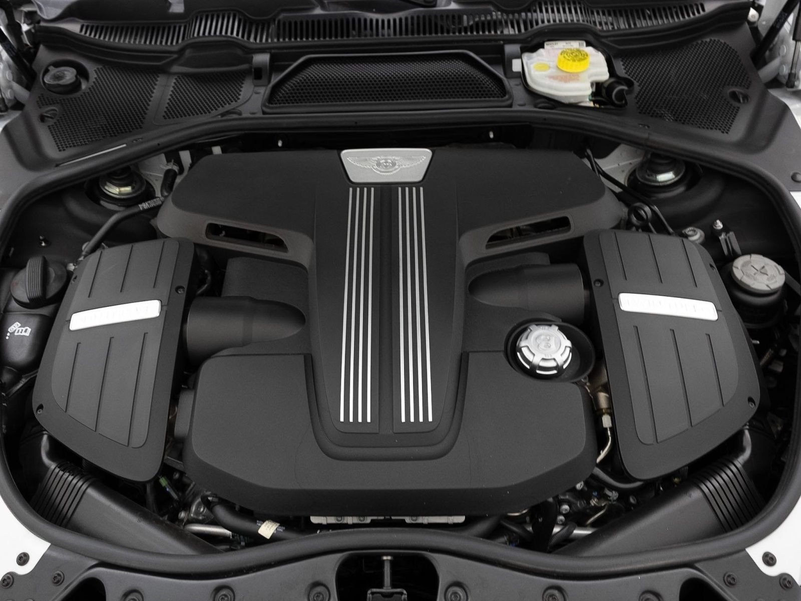 Used 2017 Bentley Flying Spur S V8 AWD/4WD image 42