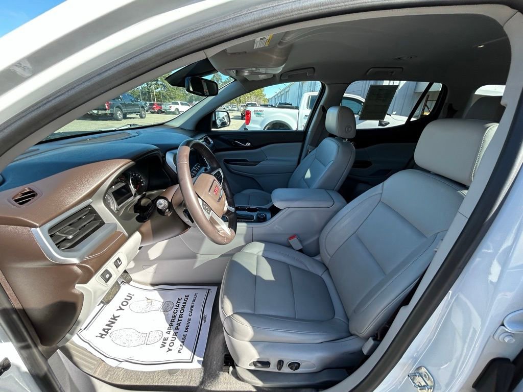 Used 2018 GMC Acadia SLT image 30