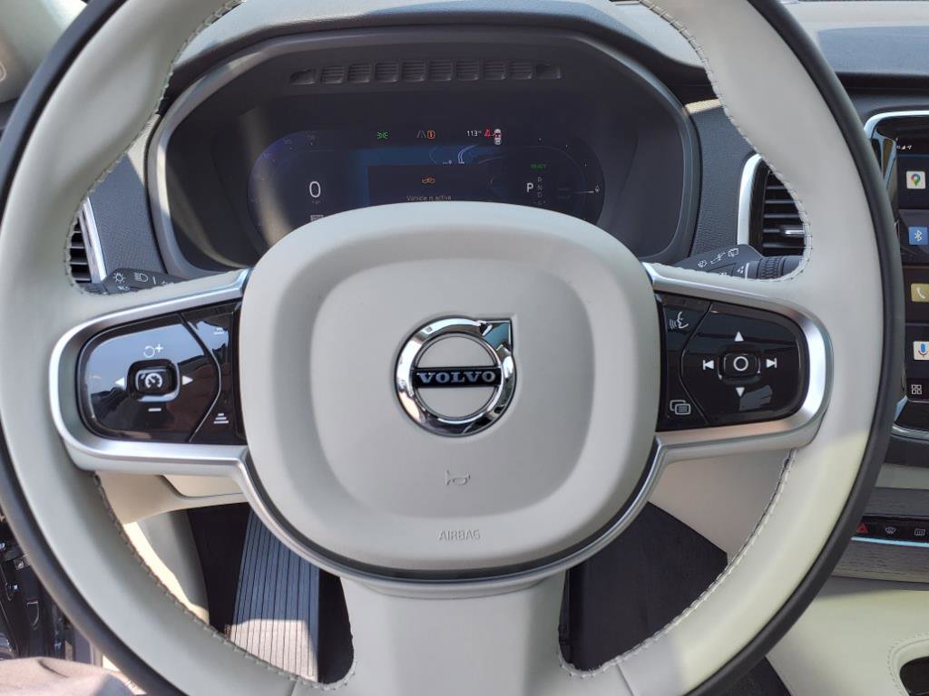 Certified 2025 Volvo XC90 T8 Plus w/ Protection Package image 13