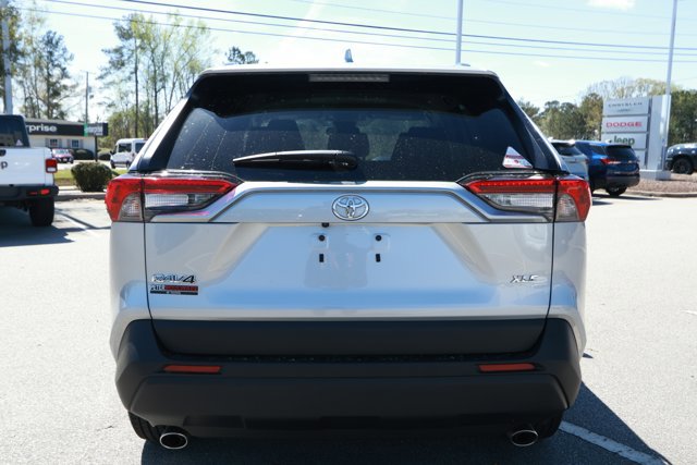 Used 2023 Toyota RAV4 XLE image 7