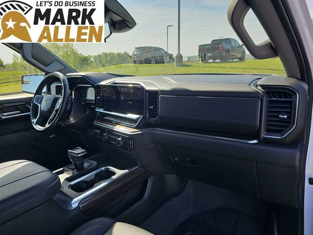 Used 2024 Chevrolet Silverado 1500 RST w/ Convenience Package II AWD/4WD image 30