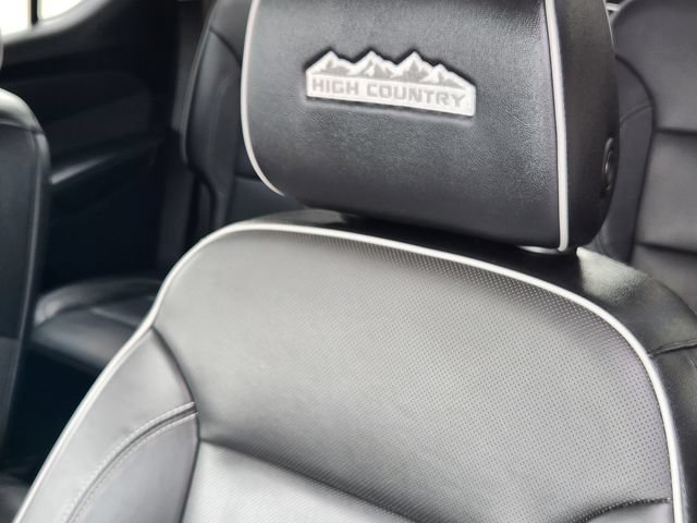 Used 2021 Chevrolet Traverse High Country w/ LPO, Floor Liner Package AWD/4WD image 14