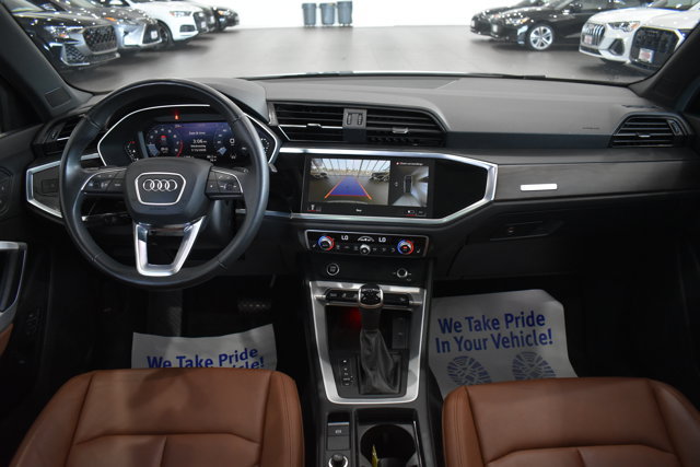 Used 2024 Audi Q3 2.0T Premium Plus w/ Premium Plus Package AWD/4WD image 22