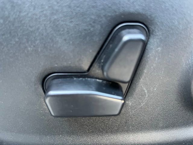 Used 2018 Jeep Cherokee Limited image 13