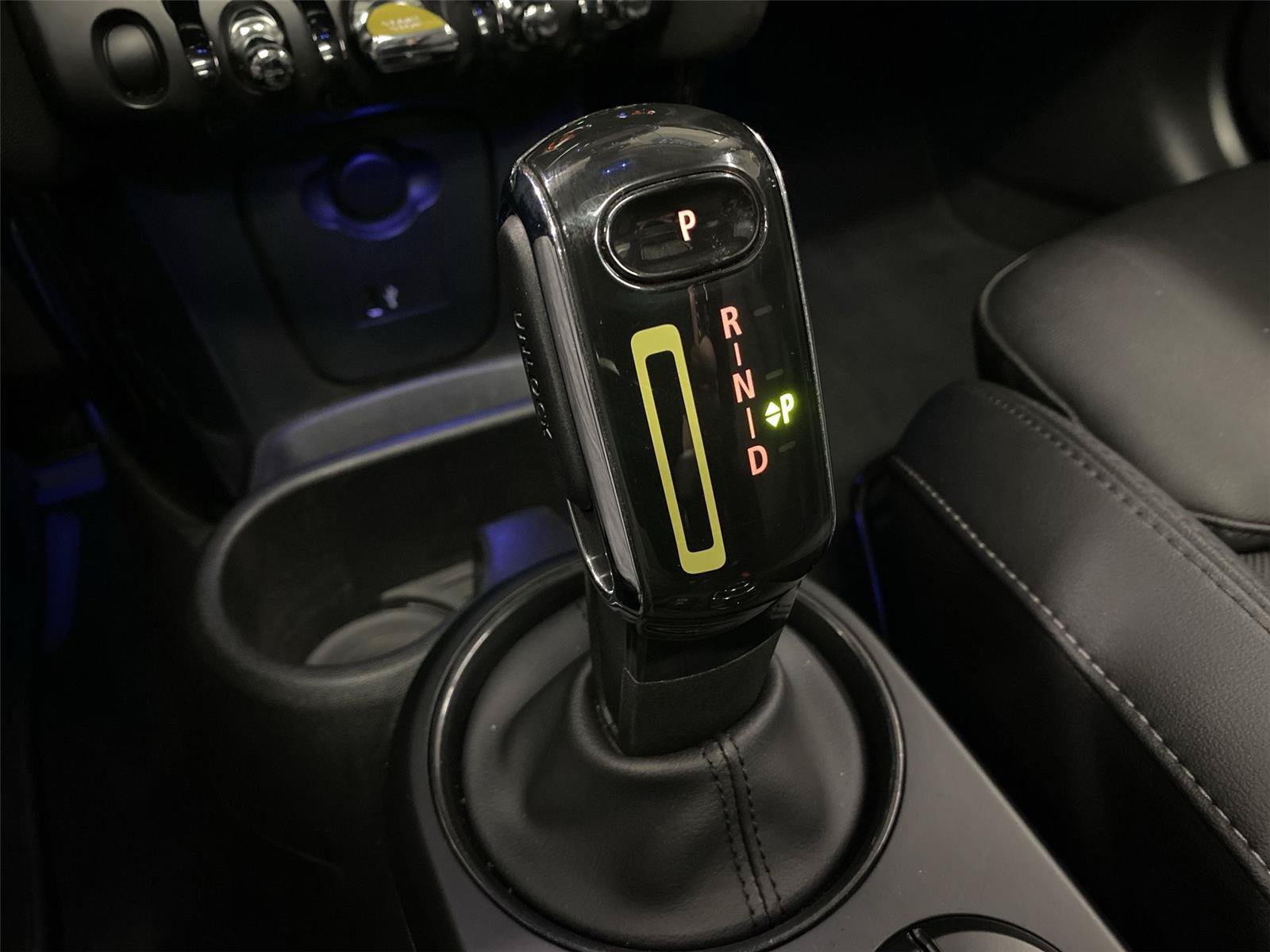 Used 2023 MINI Cooper SE FWD image 26