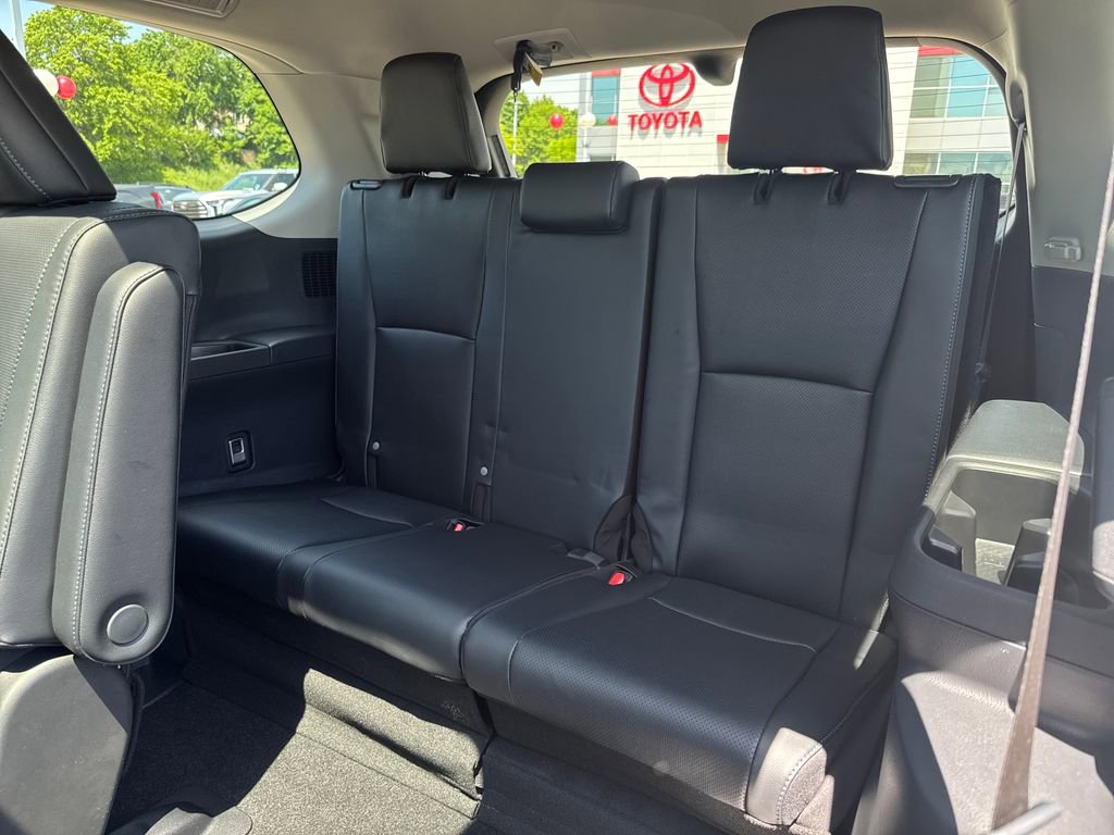 New 2026 Toyota Grand Highlander AWD image 42