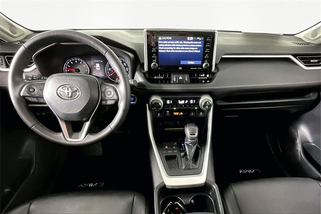 Used 2021 Toyota RAV4 XLE Premium image 7
