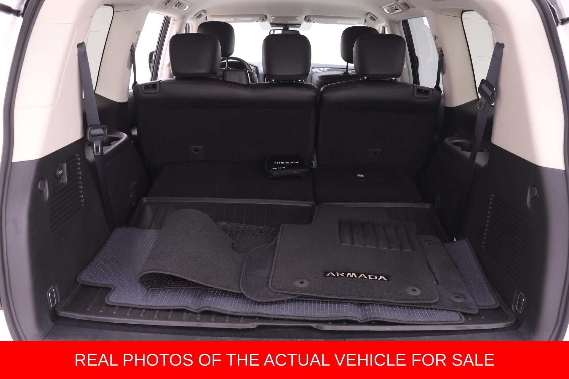 Used 2024 Nissan Armada SV w/ Cargo Package AWD/4WD image 14