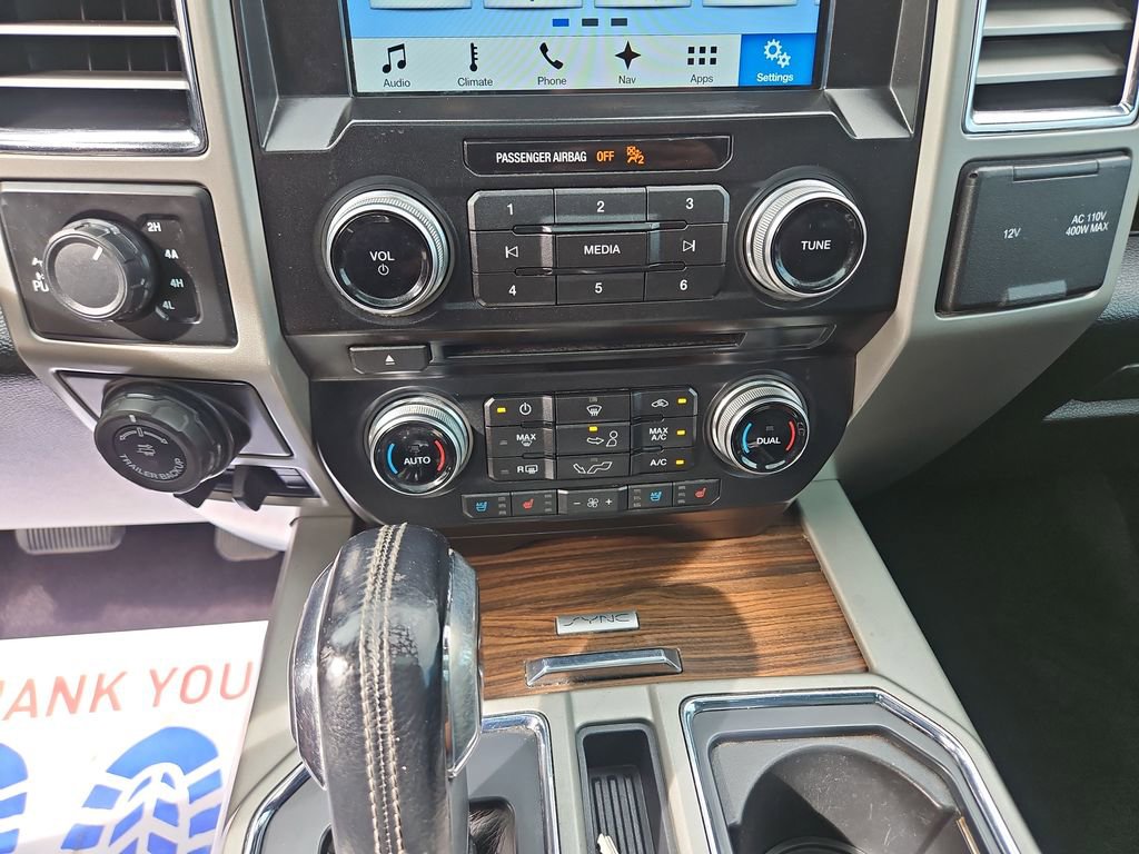 Used 2016 Ford F150 Lariat w/ Equipment Group 502A Luxury AWD/4WD image 18