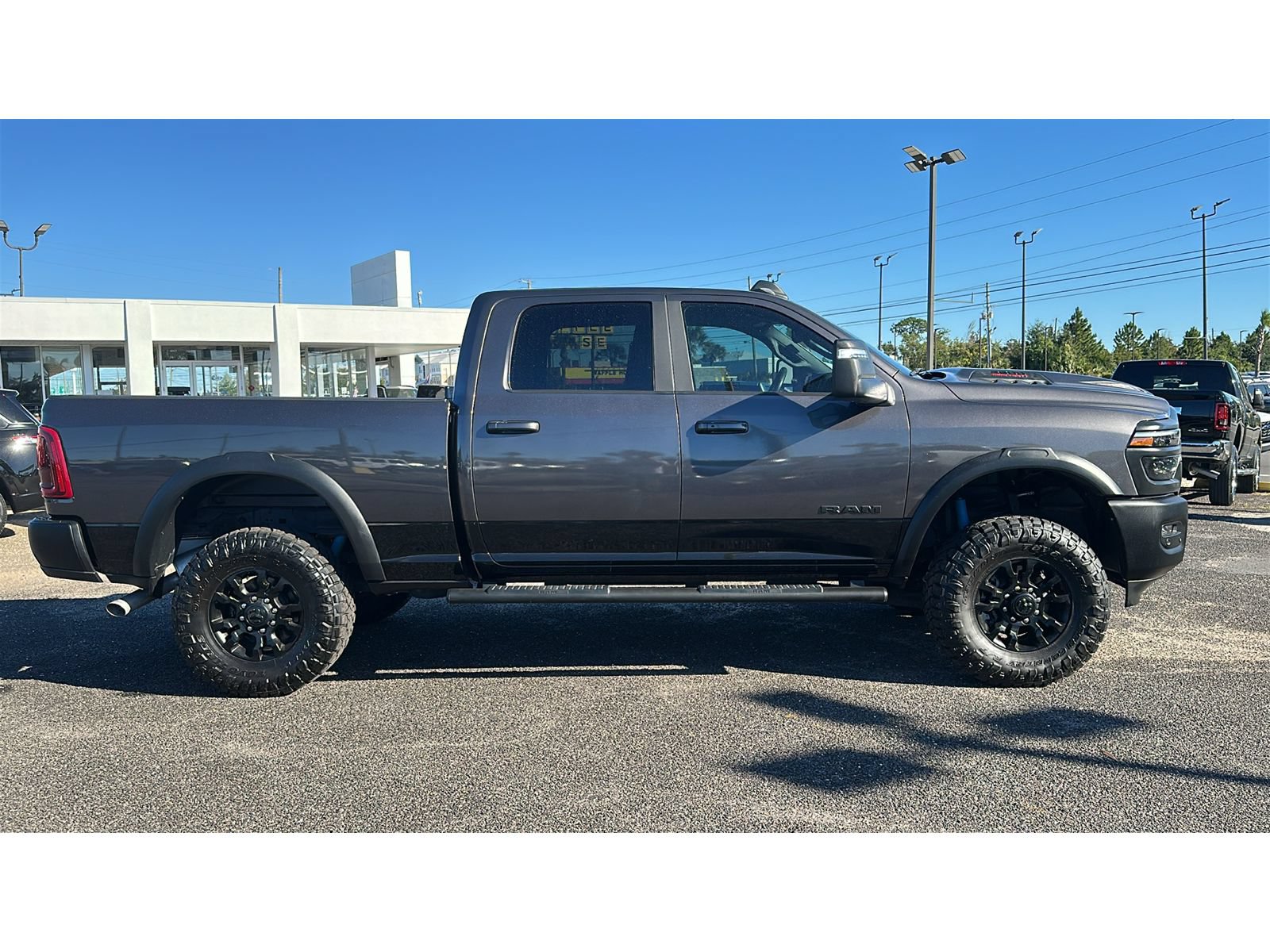 Used 2025 RAM 2500 Power Wagon AWD/4WD image 7