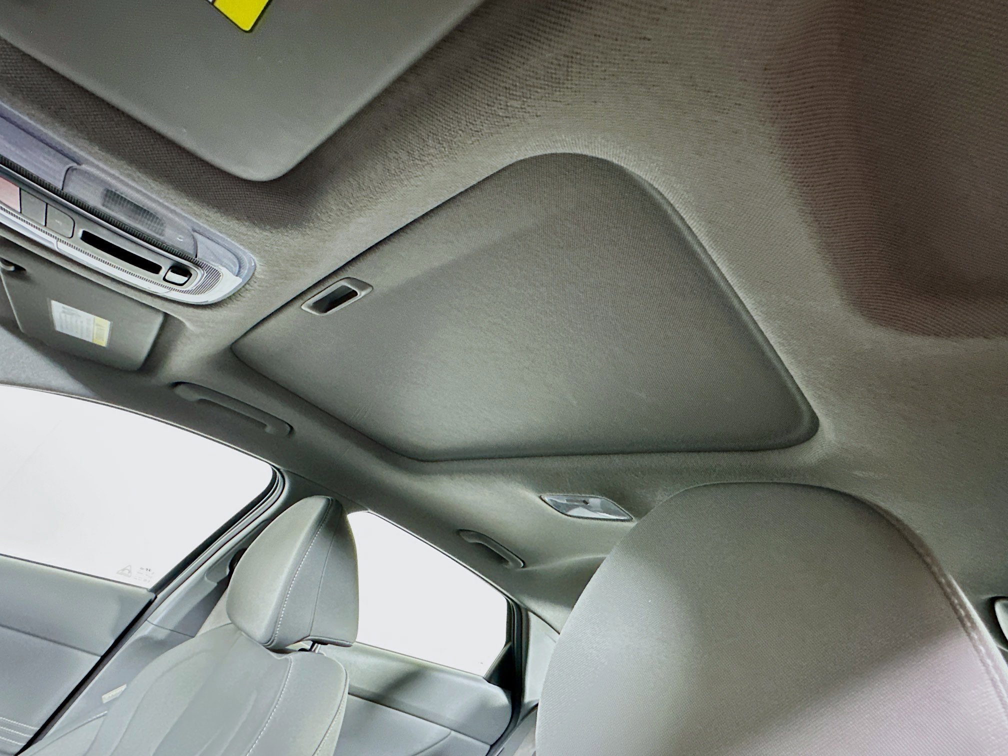 Used 2025 Hyundai Elantra SEL FWD image 26