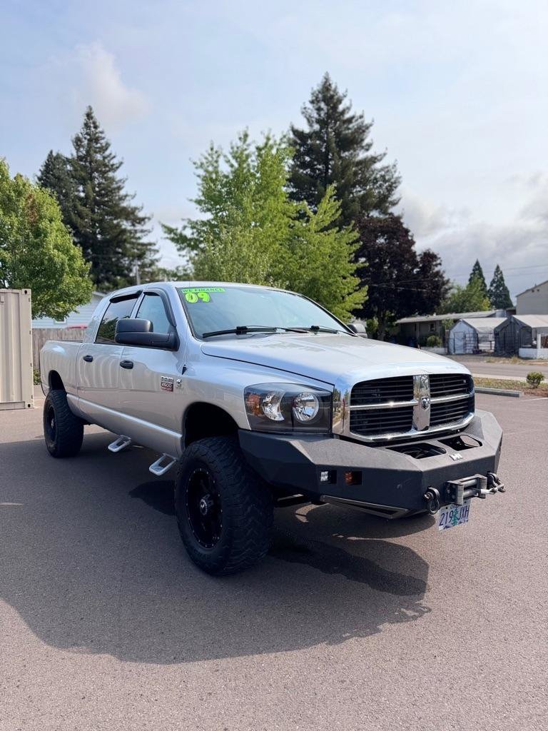 Used 2009 Dodge Ram 2500 Truck SLT AWD/4WD image 3