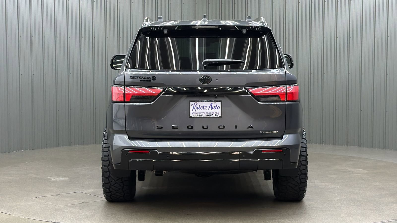 Used 2026 Toyota Sequoia Platinum w/ Tow Technology Package AWD/4WD image 4