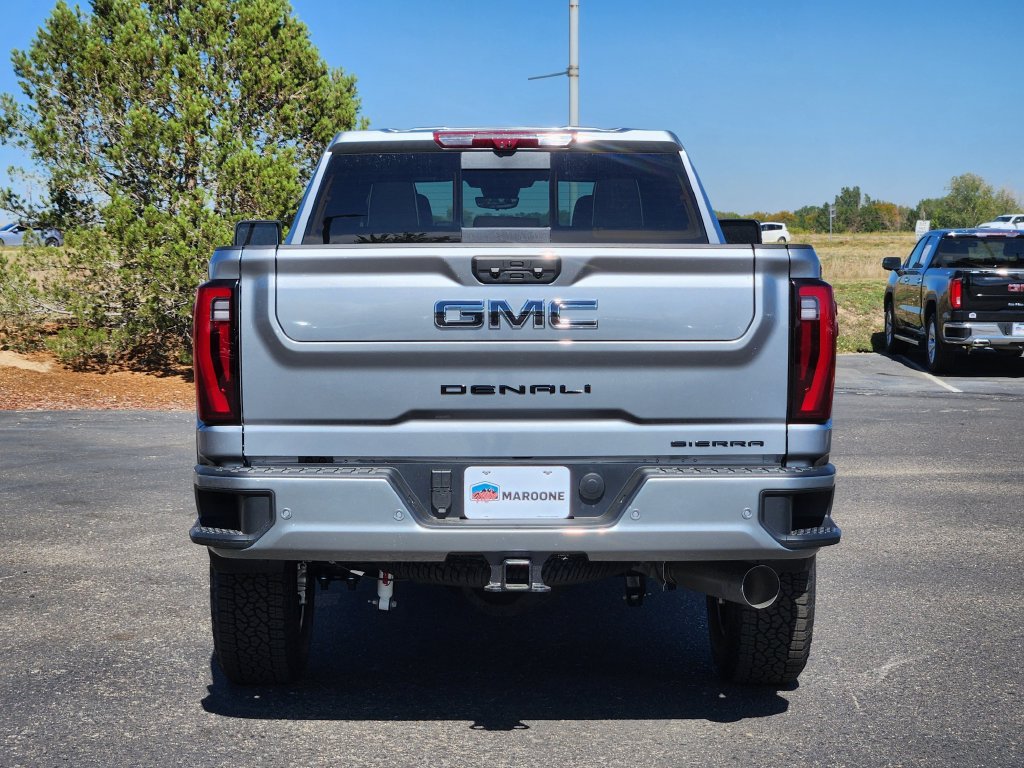 New 2026 GMC Sierra 3500 Denali Ultimate w/ LPO, Black Badging Package AWD/4WD image 13