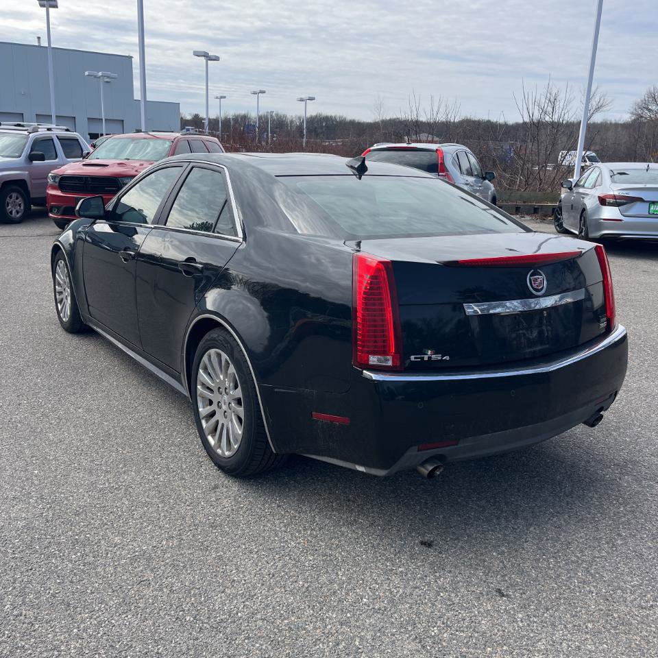Used 2010 Cadillac CTS Premium image 10