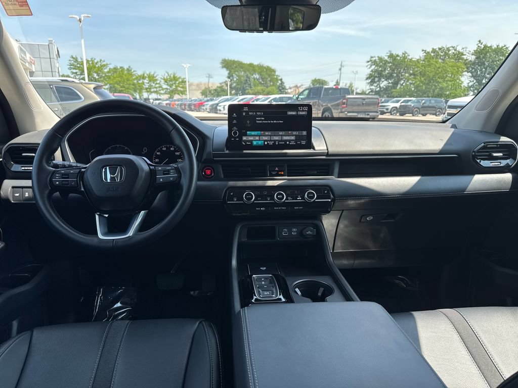 Used 2023 Honda Pilot EX-L image 13