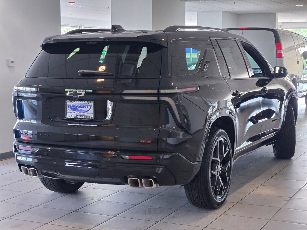 New 2026 Chevrolet Traverse RS w/ LPO, Floor Liner Package AWD/4WD image 12