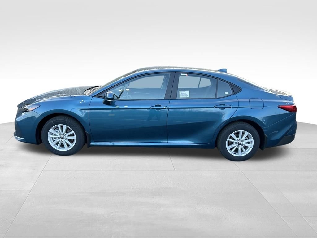 New 2026 Toyota Camry LE image 2
