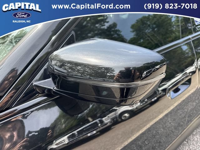 Used 2023 BMW i4 eDrive40 w/ Premium Package RWD image 12