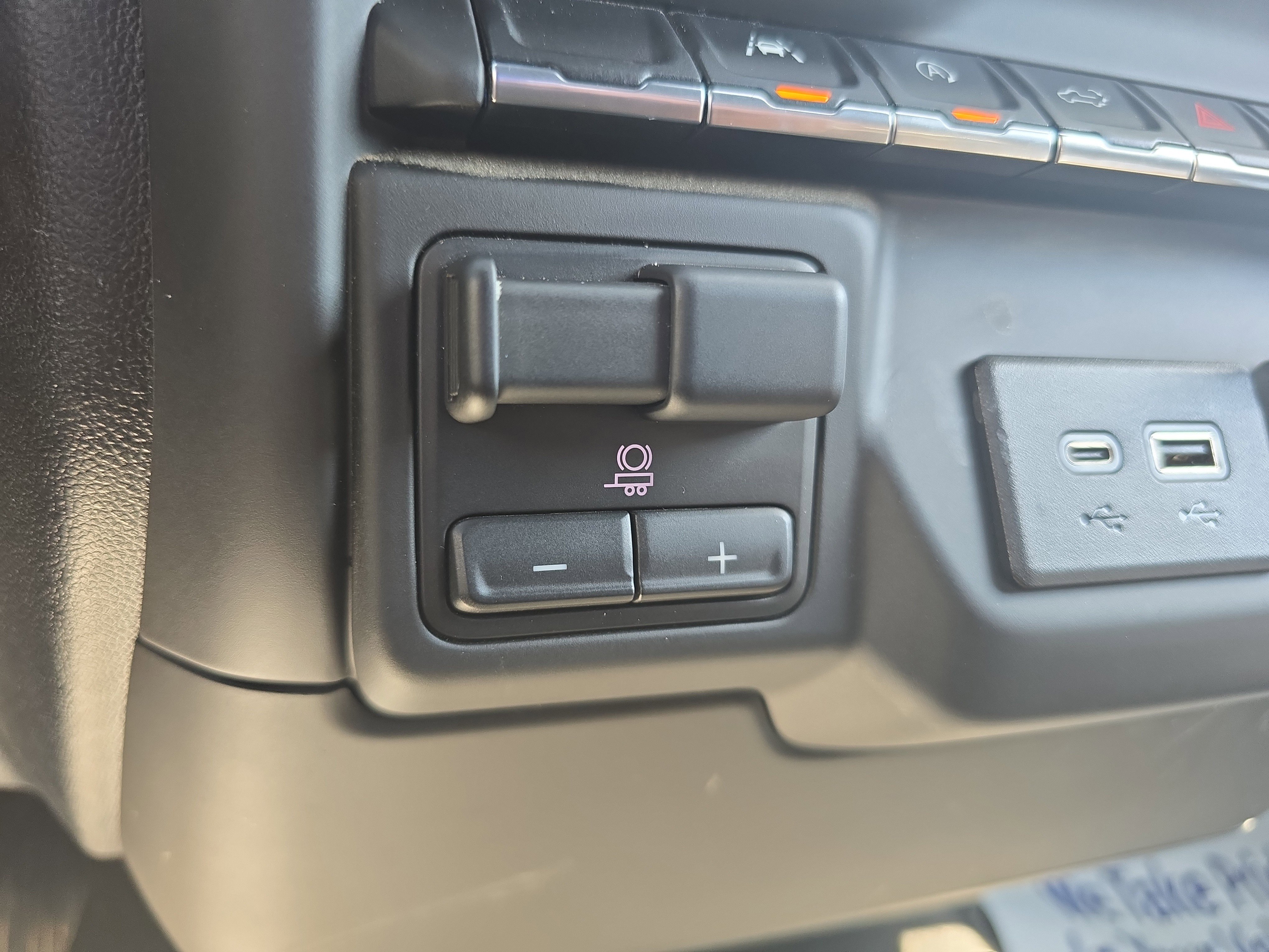 Used 2023 Chevrolet Silverado 1500 Custom image 29