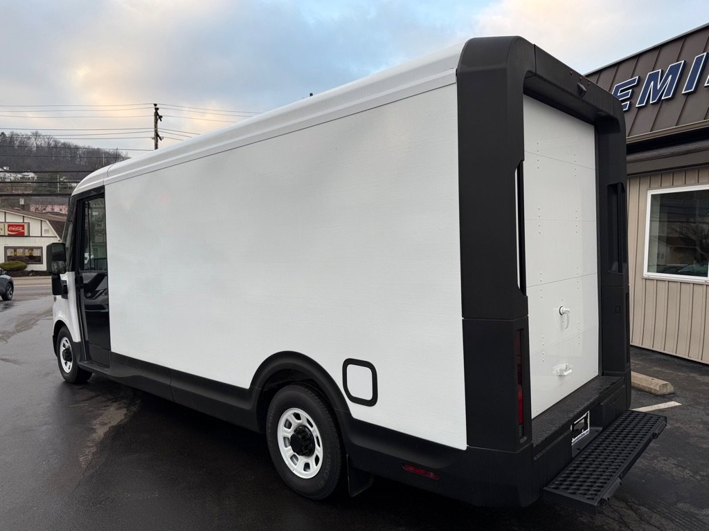 Used 2024 Chevrolet Brightdrop 600 w/ Battery Pack, Max Range image 3