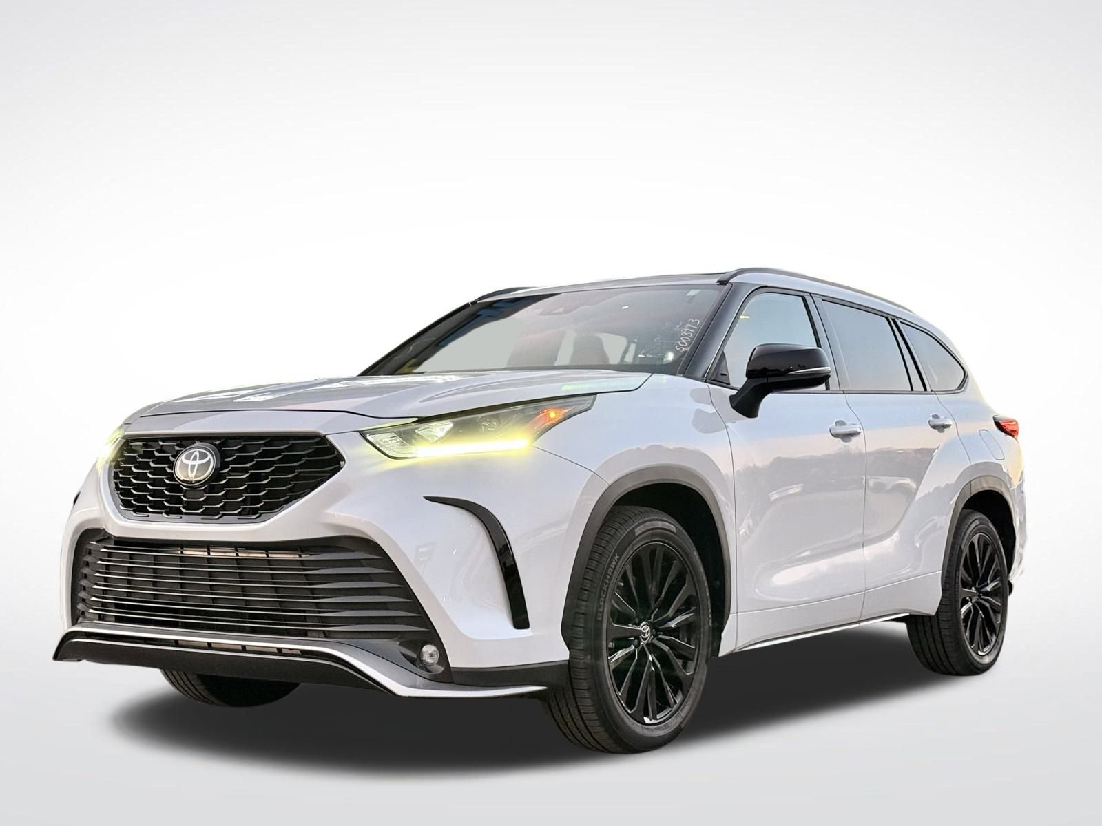 Used 2023 Toyota Highlander XSE image 11