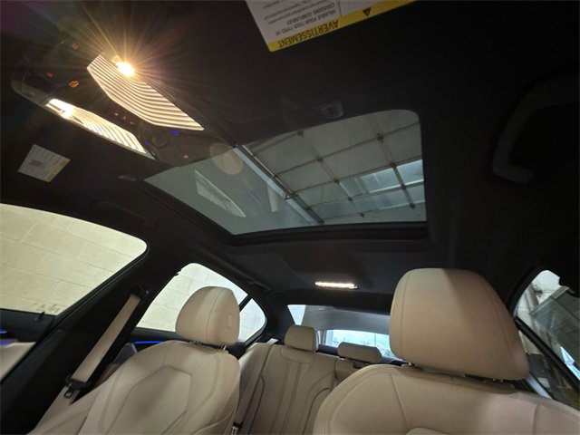 Used 2018 BMW 540i xDrive image 23