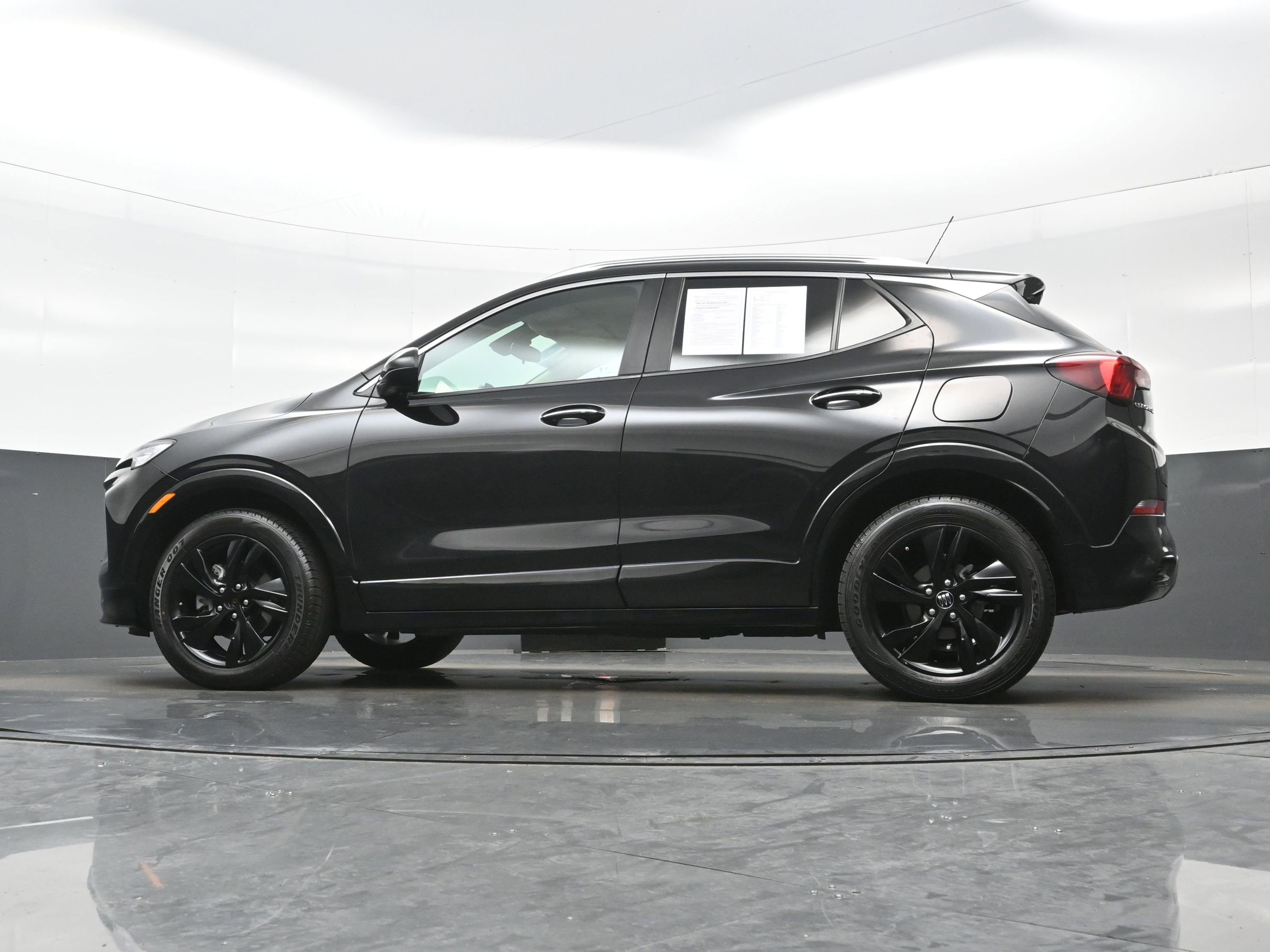 Used 2024 Buick Encore GX Sport Touring FWD image 26