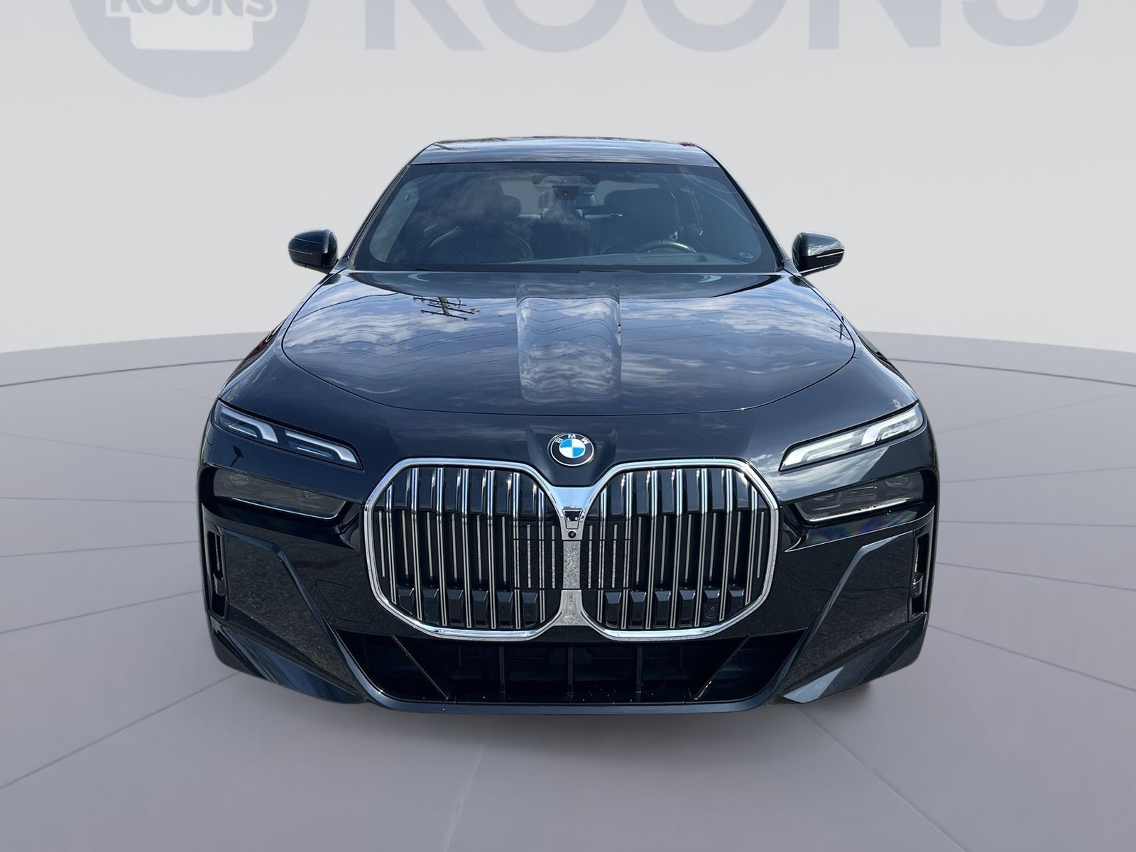 Used 2023 BMW 760i xDrive image 11